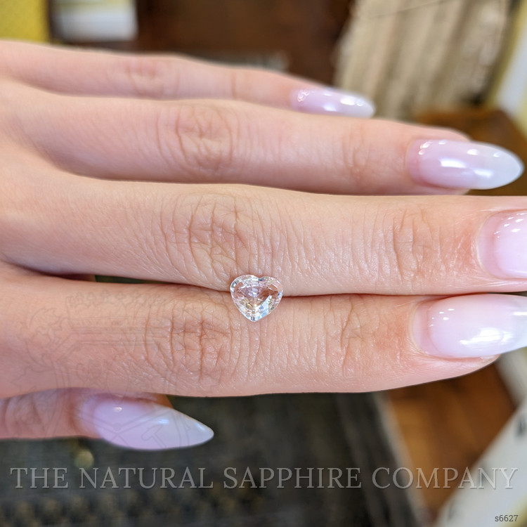 1.26 Ct. Pink Sapphire from Ceylon (Sri Lanka)