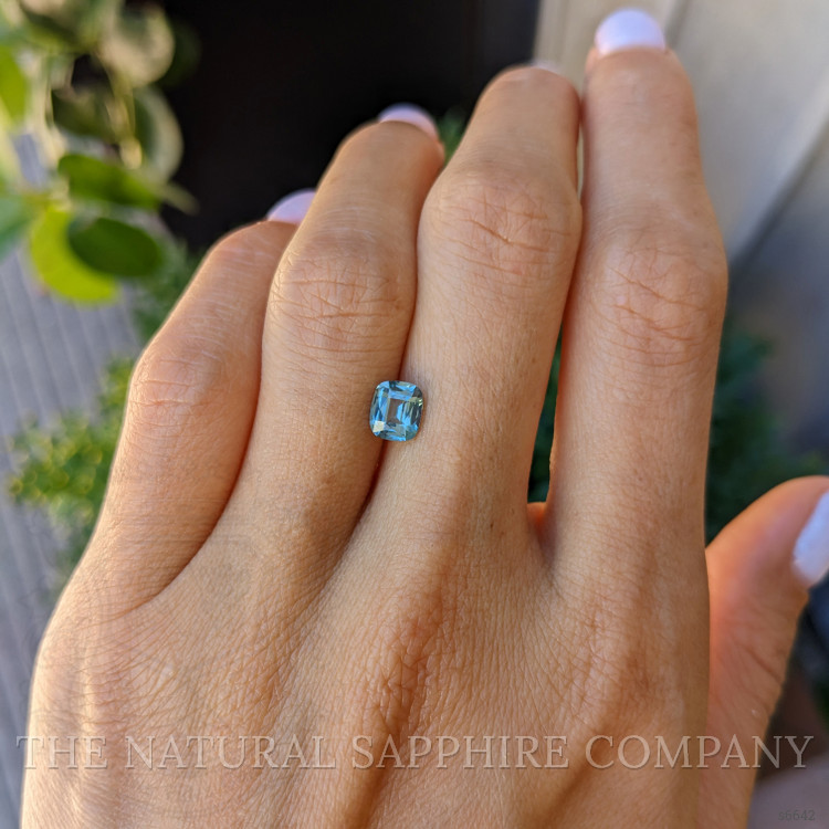 1.04 Ct. Greenish Blue Sapphire from Ceylon (Sri Lanka)