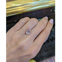 3.29 Ct. Pink Sapphire from Ceylon (Sri Lanka) Life Style