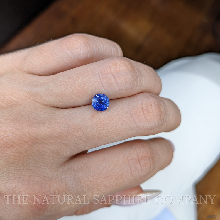 1.15 Ct. Blue Sapphire from Ceylon (Sri Lanka)