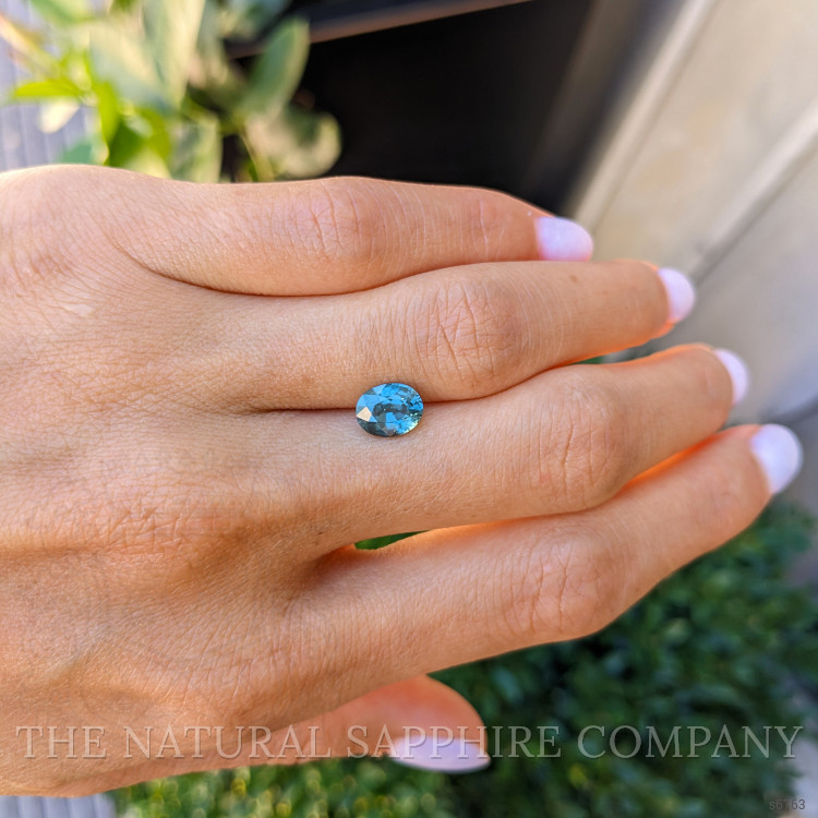 1.71 Ct. Greenish Blue Sapphire from Ceylon (Sri Lanka)