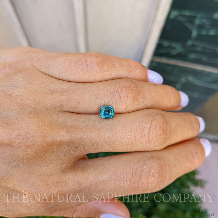 1.25 Ct. Bluish Green Sapphire from Ceylon (Sri Lanka)