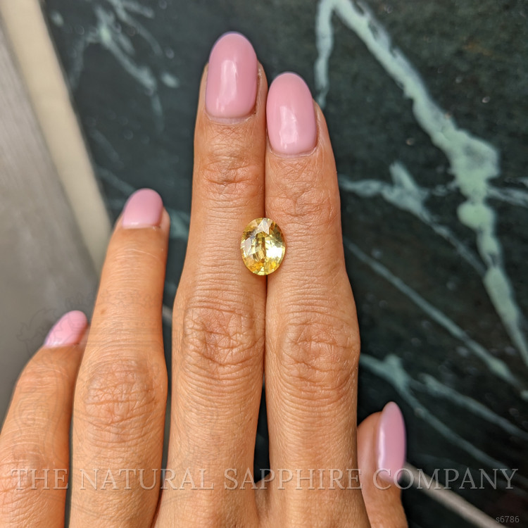 3.07 Ct. Yellow Sapphire from Ceylon (Sri Lanka)