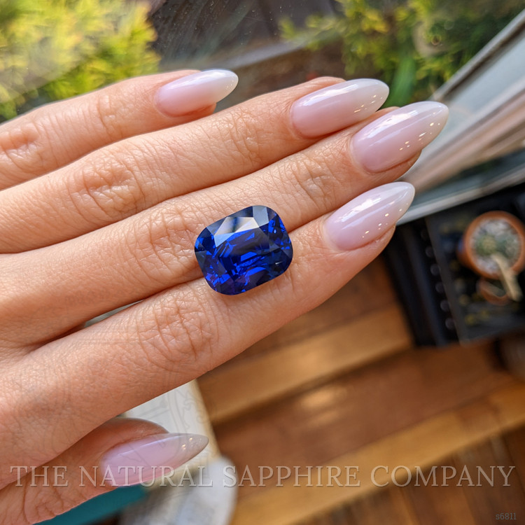 33.08 Ct. Blue Sapphire from Ceylon (Sri Lanka)