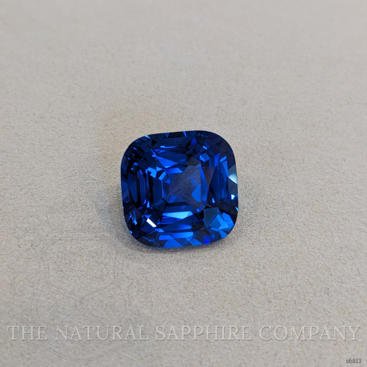 25.43 Ct. Blue Sapphire from Ceylon (Sri Lanka)