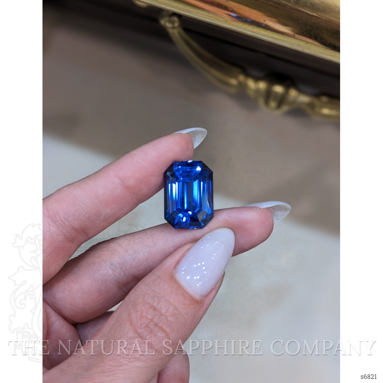 22.39 Ct. Blue Sapphire from Ceylon (Sri Lanka)