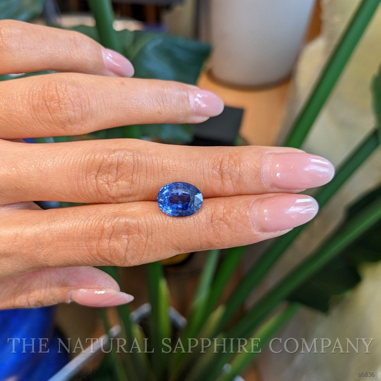 5.18 Ct. Blue Sapphire from Ceylon (Sri Lanka)