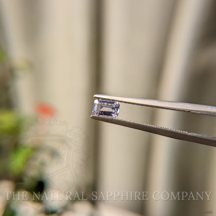 0.51 Ct. Pink Sapphire from Ceylon (Sri Lanka)