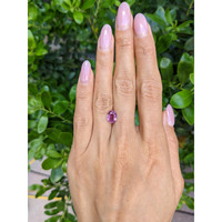 2.04 Ct. Pink Sapphire from Ceylon (Sri Lanka) Life Style