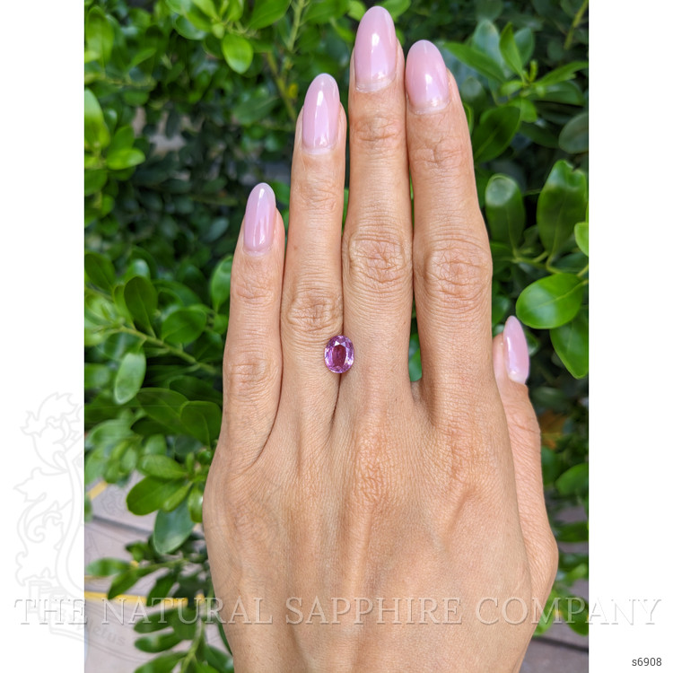 2.04 Ct. Pink Sapphire from Ceylon (Sri Lanka)