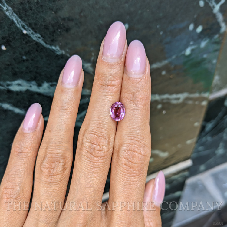 2.04 Ct. Pink Sapphire from Ceylon (Sri Lanka)