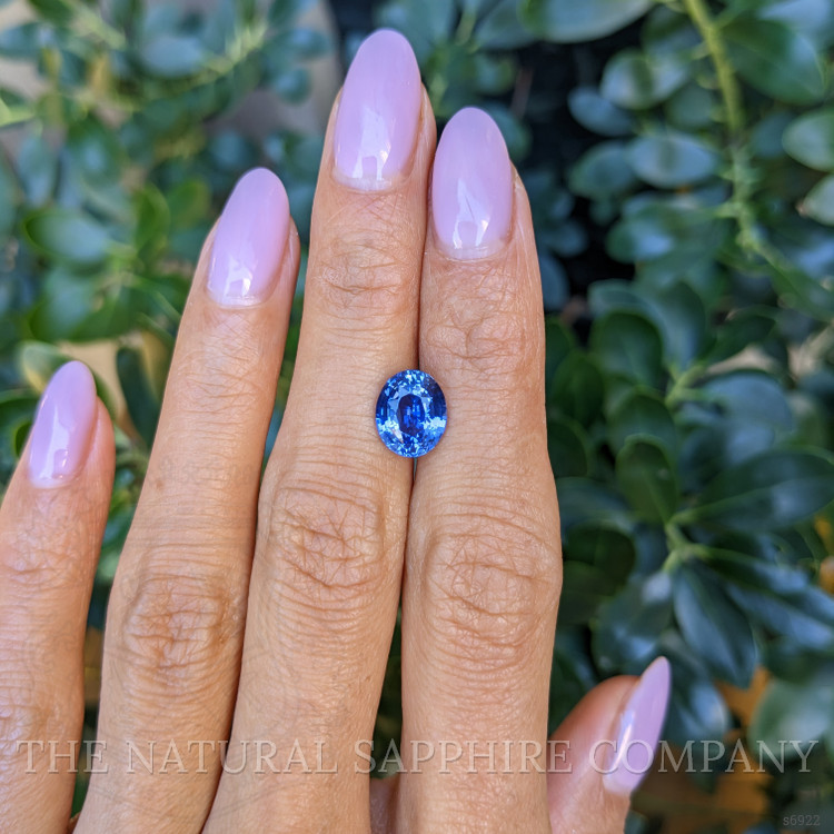 3.25 Ct. Blue Sapphire from Ceylon (Sri Lanka)