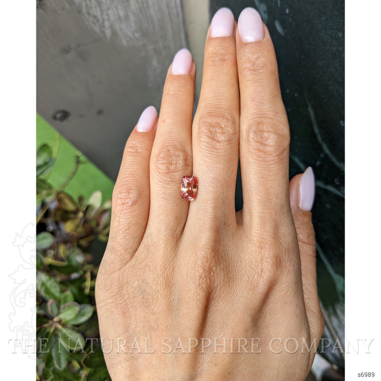 2.16 Ct. Padparadscha Sapphire from Ceylon (Sri Lanka)