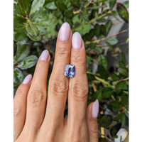 4.06 Ct. Violet Sapphire from Ceylon (Sri Lanka) Life Style