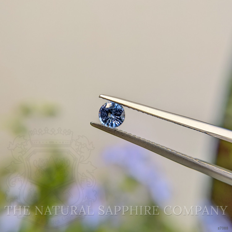 0.49 Ct. Blue Sapphire from Ceylon (Sri Lanka)
