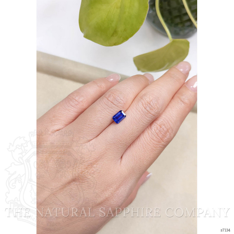 1.06 Ct. Blue Sapphire from Ceylon (Sri Lanka)