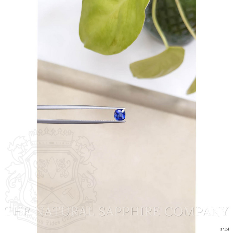 0.98 Ct. Blue Sapphire from Ceylon (Sri Lanka)