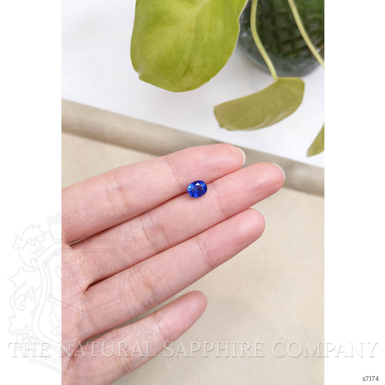 1.39 Ct. Blue Sapphire from Ceylon (Sri Lanka)