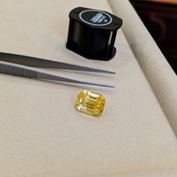 19.13 Ct. Yellow Sapphire from Ceylon (Sri Lanka) Life Style