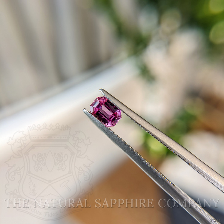 0.64 Ct. Pink Sapphire from Ceylon (Sri Lanka)