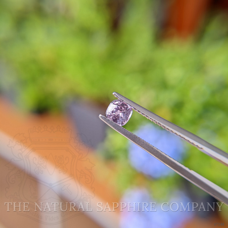 0.48 Ct. Pink Sapphire from Ceylon (Sri Lanka)