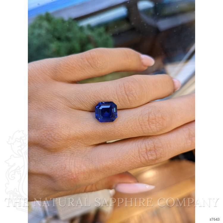 5.53 Ct. Blue Sapphire from Ceylon (Sri Lanka)
