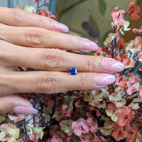 1.06 Ct. Blue Sapphire from Ceylon (Sri Lanka) Life Style