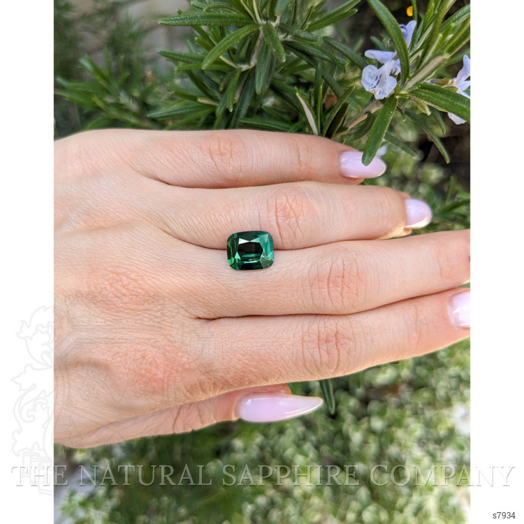3.40 Ct. Green Sapphire from Ceylon (Sri Lanka)