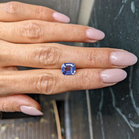 2.65 Ct. Violet Sapphire from Ceylon (Sri Lanka) Life Style