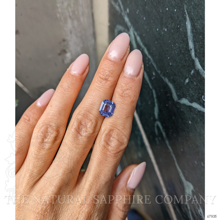 2.65 Ct. Violet Sapphire from Ceylon (Sri Lanka)