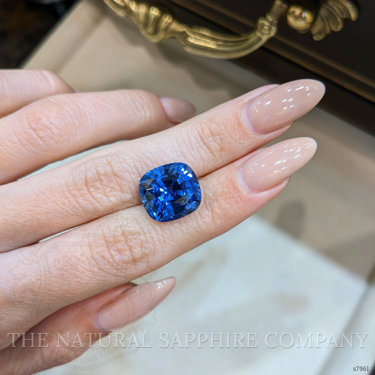 11.29 Ct. Blue Sapphire from Ceylon (Sri Lanka)