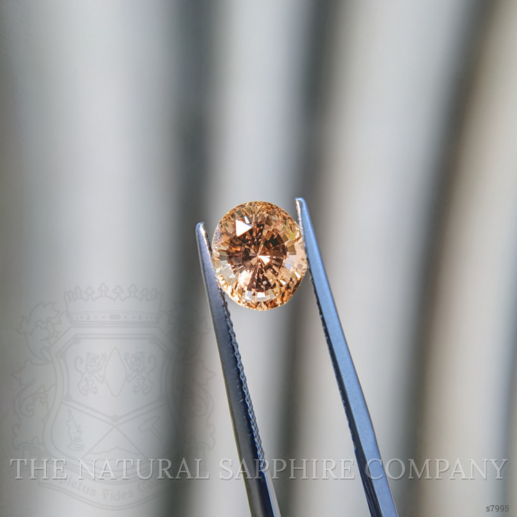 3.02 Ct. Padparadscha Sapphire from Ceylon (Sri Lanka)