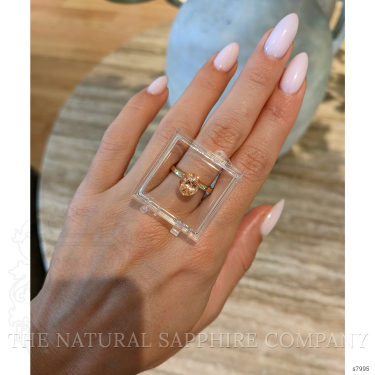 3.02 Ct. Padparadscha Sapphire from Ceylon (Sri Lanka)