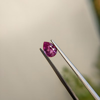1.43 Ct. Pink Sapphire from Ceylon (Sri Lanka) Life Style