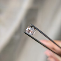 3.49 Ct. Peach Sapphire from Ceylon (Sri Lanka) Life Style