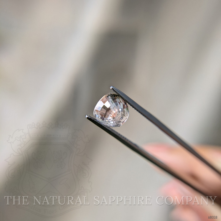 3.49 Ct. Peach Sapphire from Ceylon (Sri Lanka)