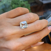 5.56 Ct. White Sapphire from Ceylon (Sri Lanka) Life Style