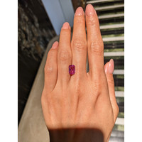 2.64 Ct. Purplish Pink Sapphire from Ceylon (Sri Lanka) Life Style