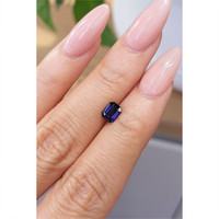 1.03 Ct. Blue Sapphire from Ceylon (Sri Lanka) Life Style