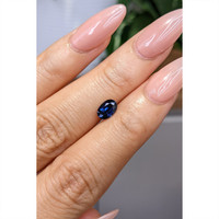 0.93 Ct. Blue Sapphire from Ceylon (Sri Lanka) Life Style