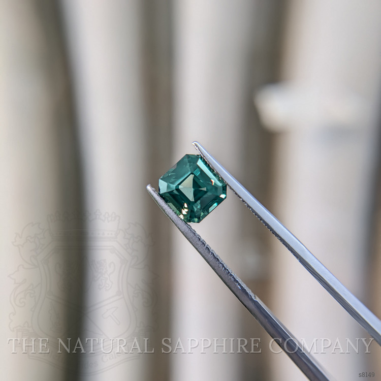 3.05 Ct. Bluish Green Sapphire from Ceylon (Sri Lanka)