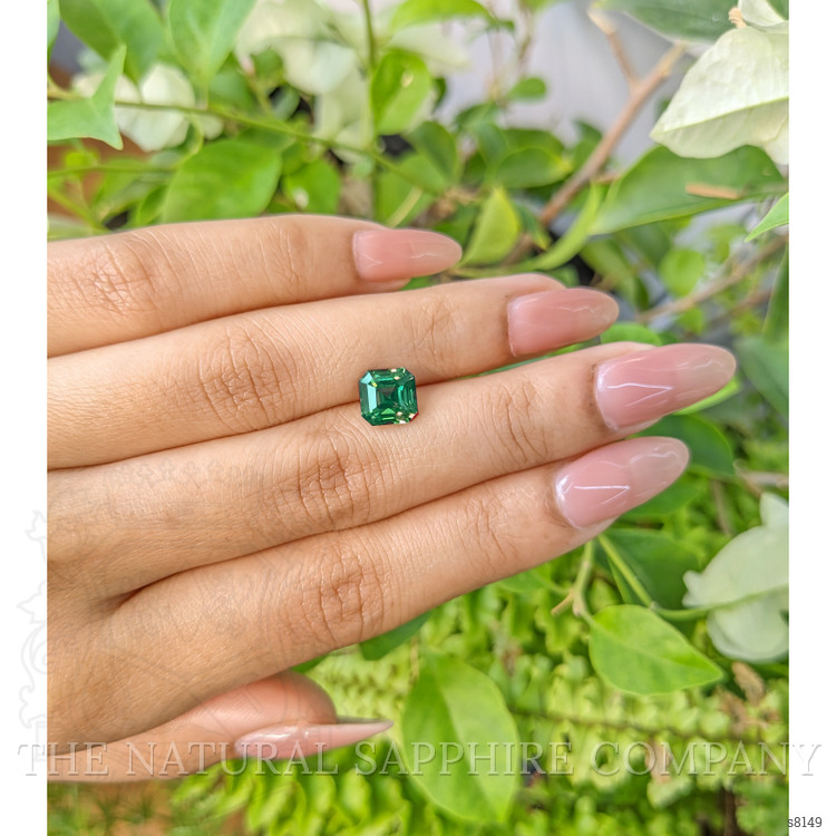 3.05 Ct. Bluish Green Sapphire from Ceylon (Sri Lanka)