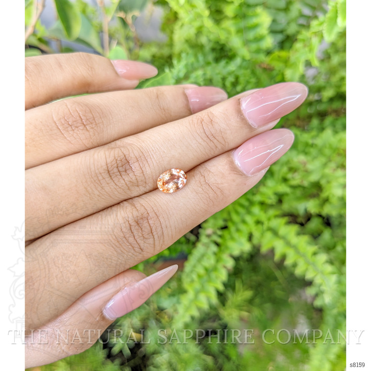 1.39 Ct. Padparadscha Sapphire from Ceylon (Sri Lanka)