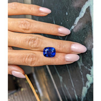 10.26 Ct. Blue Sapphire from Ceylon (Sri Lanka) Life Style