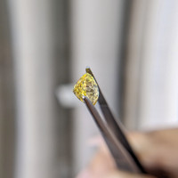 2.57 Ct. Yellow Sapphire from Ceylon (Sri Lanka) Life Style