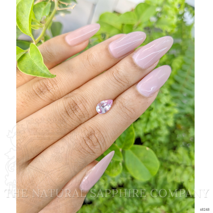 1.58 Ct. Pink Sapphire from Ceylon (Sri Lanka)