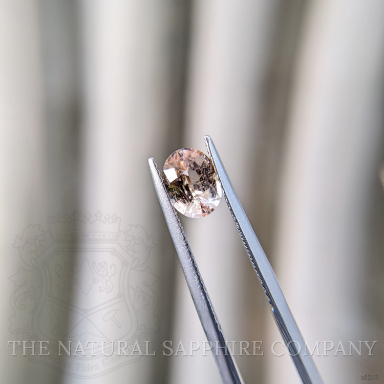 1.43 Ct. Pink Sapphire from Ceylon (Sri Lanka)