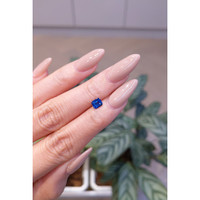0.80 Ct. Blue Sapphire from Ceylon (Sri Lanka) Life Style