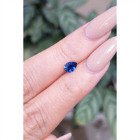 0.52 Ct. Blue Sapphire from Ceylon (Sri Lanka) Life Style