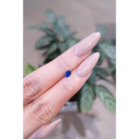 0.52 Ct. Blue Sapphire from Ceylon (Sri Lanka) Life Style